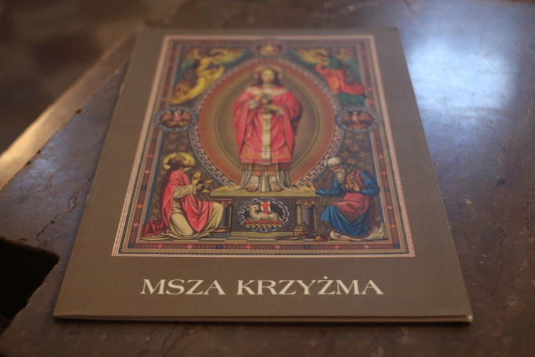 Płock. Msza Krzyżma