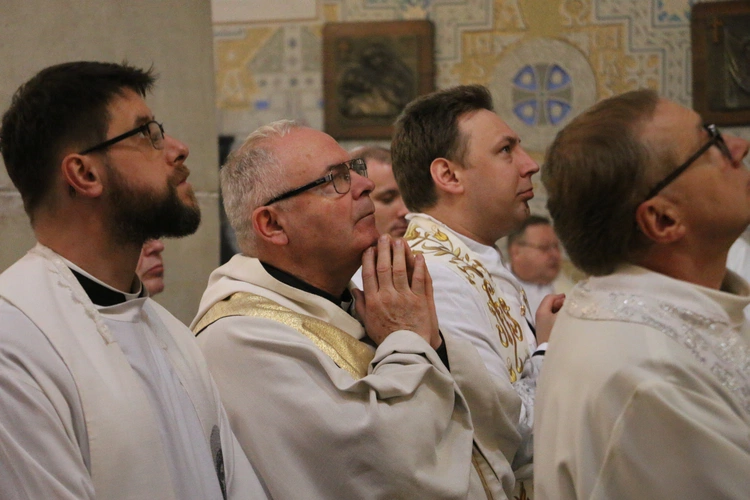 Płock. Msza Krzyżma