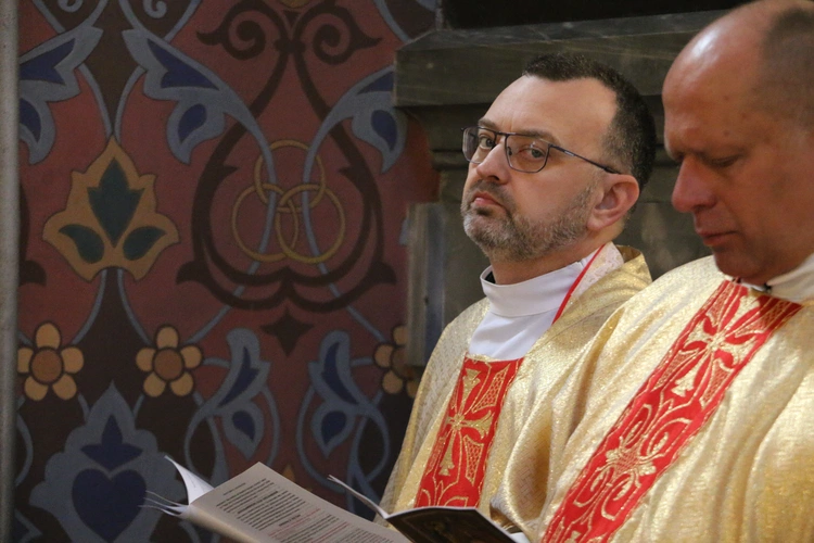 Płock. Msza Krzyżma