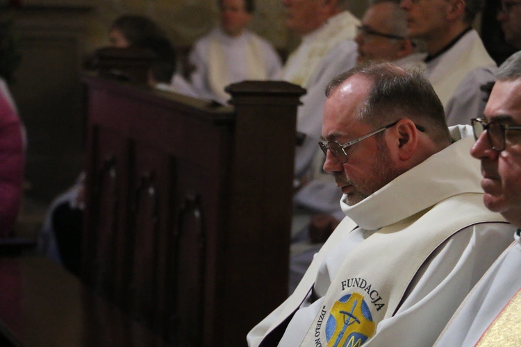 Płock. Msza Krzyżma