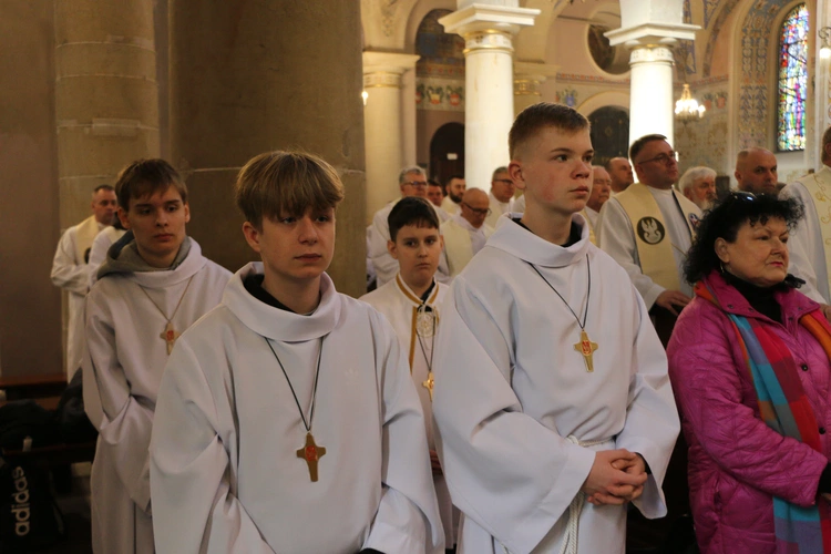 Płock. Msza Krzyżma