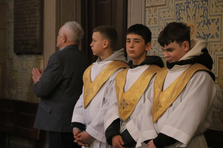 Płock. Msza Krzyżma