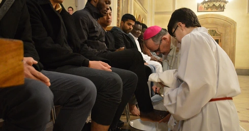 Wielki Czwartek. Msza św. Wieczerzy Pańskiej w Kościele Mariackim w Katowicach