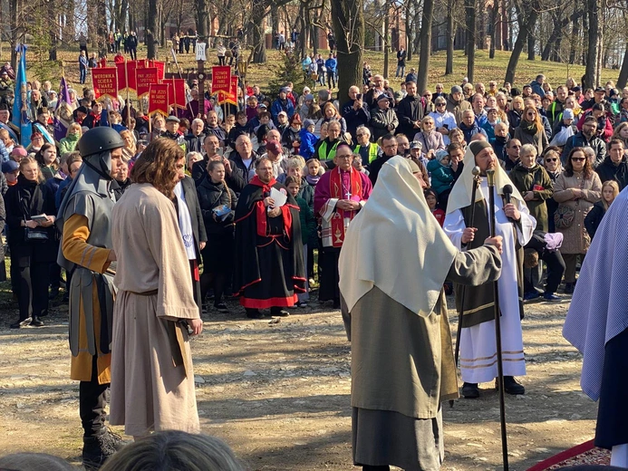 Piekary Śląskie. Chwalebne Misterium Męki Pańskiej na kalwarii