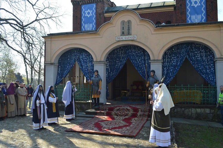 Misterium w Piekarach Śl. 2026 - Proces Jezusa