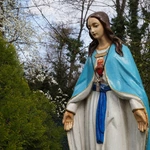 Droga Krzyżowa w schronisku Towarzystwa Pomocy im. św. Brata Alberta