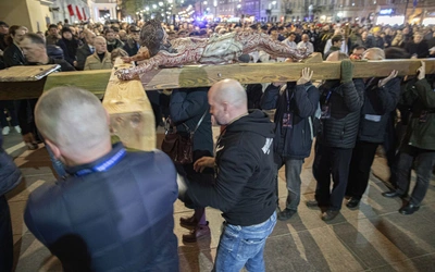 Wszyscy jesteśmy cyrenejczykami