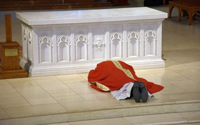 W centrum liturgii był krzyż