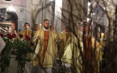 Płock. Msza Wieczerzy Pańskiej w katedrze