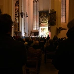 Słowo i muzyka w Wielki Piątek