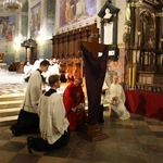 Płock. Wielki Piątek w katedrze
