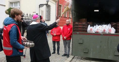 Caritas przygotowała wielkanocne paczki dla ubogich