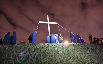 Nocne Misterium Krzyża po raz 11.
