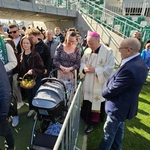 Święcenie pokarmów na stadionie Radomiaka
