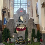 Adoracja Najświętszego Sakramentu przy Bożym Grobie