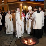 Wielka Sobota w katedrze wrocławskiej - Wigilia Paschalna