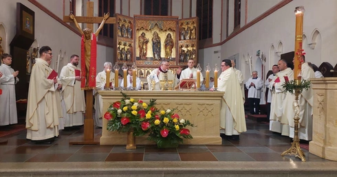 Bez umierania nie zrozumiemy zmartwychwstania