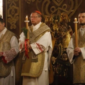 Kard. Ryś w Wigilię Paschalną: Ta noc jest nocą posłania