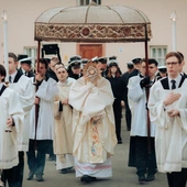 Od pustego grobu do żywej wiary