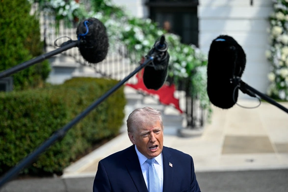 Trump potwierdza: wtorek to ostateczny termin dla Iranu. Izrael i USA zaatakowały kluczowe irańskie zakłady petrochemiczne