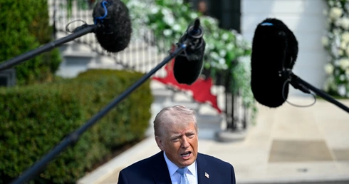 Trump potwierdza: wtorek to ostateczny termin dla Iranu. Izrael i USA zaatakowały kluczowe irańskie zakłady petrochemiczne