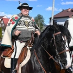 Banderia z figurą zmartwychwstałego Chrystusa