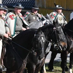 Banderia z figurą zmartwychwstałego Chrystusa
