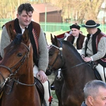 Banderia z figurą zmartwychwstałego Chrystusa