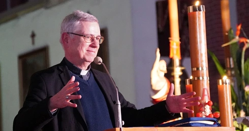 Gdy opadają liście wielkiego drzewa chrześcijaństwa kulturowego, czas powrócić do ziaren Ewangelii