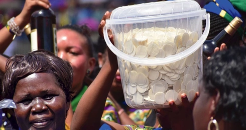 Leona powitanie z Afryką. Co przyniesie pielgrzymka papieża do Algierii, Kamerunu, Angoli i Gwinei Równikowej?