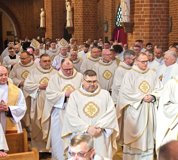 W naszych modlitwach pamiętajmy szczególnie o księżach obchodzących jubileusze.