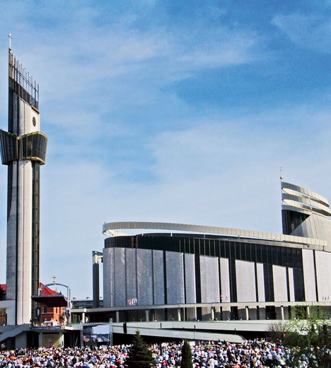 Uroczystościom będzie towarzyszyć hasło „Boże, Ojcze Miłosierny... Tobie zawierzamy losy świata”.