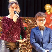 – Jeśli robimy coś artystycznego i chcemy pokazać to ludziom, musimy liczyć się z tym, że nie wszystkim się to spodoba. Zawsze znajdzie się ktoś krytyczny. Staram się przekazywać moim uczniom,  że ich systematyczna praca oraz rozwój są najważniejsze – podsumowuje artystka.