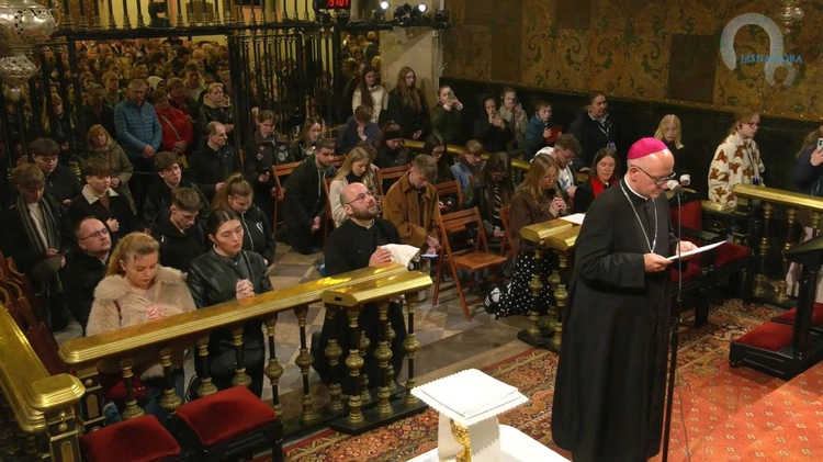 Bóg kocha cię nieidealnym