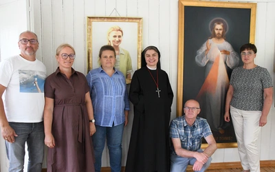 Koronka kołem się toczy