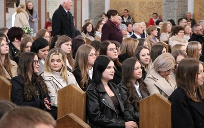 Bierzmowanie w Męcinie 2026