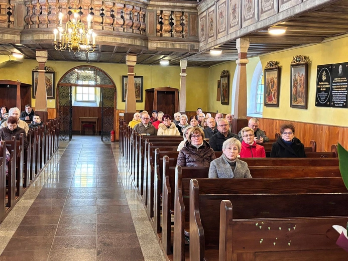 Wizytacja w parafii św. Mikołaja w Domaszkowie
