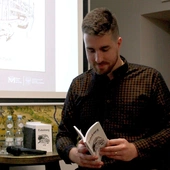 Portrety emigrantów z Rue du Tabac