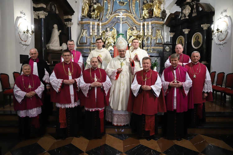 Włączenie nowych kanoników Katedralnej Kapituły Łowickiej