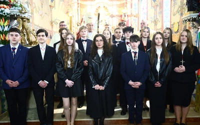 Bierzmowanie w Ujanowicach