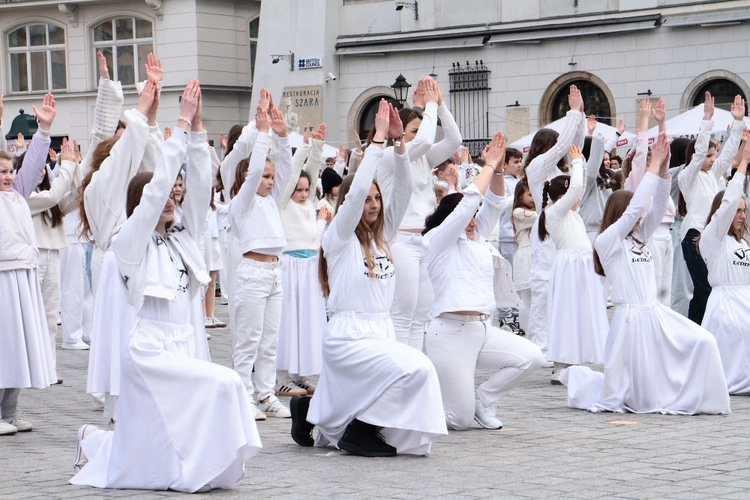 Róża dla Jezusa 2026