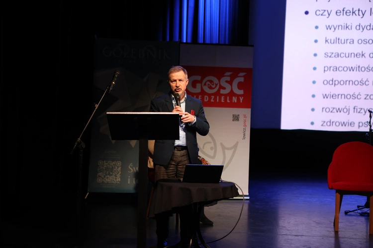 Sympozjum "Dar Życia" - konferencje