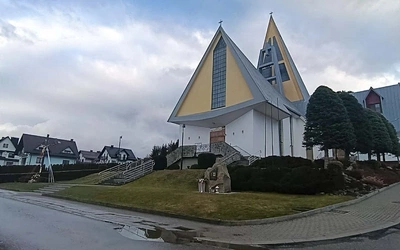 Spacer drogą kościelną 