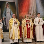 Płock. Niedziela Miłosierdzia w sanktuarium cz. I