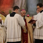 Płock. Niedziela Miłosierdzia w sanktuarium cz. I