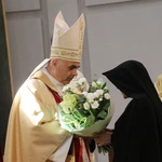 Płock. Niedziela Miłosierdzia w sanktuarium cz. I