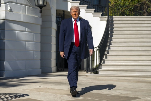 "WSJ": Trump rozważa wznowienie ataków na Iran po fiasku negocjacji pokojowych