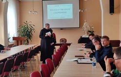 Jak tworzyć relacje z wiernymi?