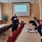 Jak tworzyć relacje z wiernymi?