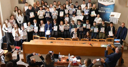 Uczestnicy konkursu Biblista Junior swoją wiedzą o Biblii zawstydziliby wielu dorosłych